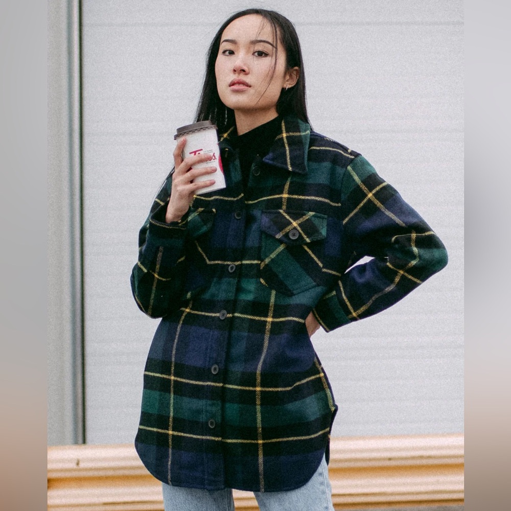 RAZZLE DAZZLE JESSICA PLAID FRINGE JACKET new with tags! Shacket